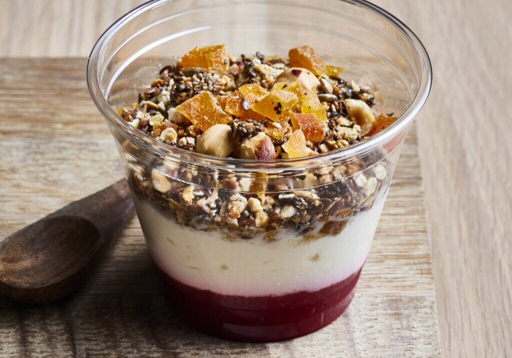 Yogurt med Granola